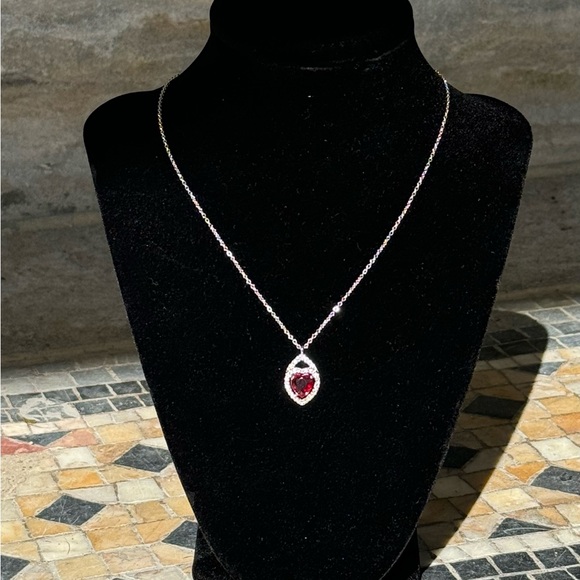 Swarovski necklace. Ruby crystal heart. - Picture 3 of 5
